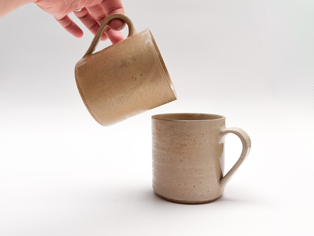 Coffee mugs (cream)